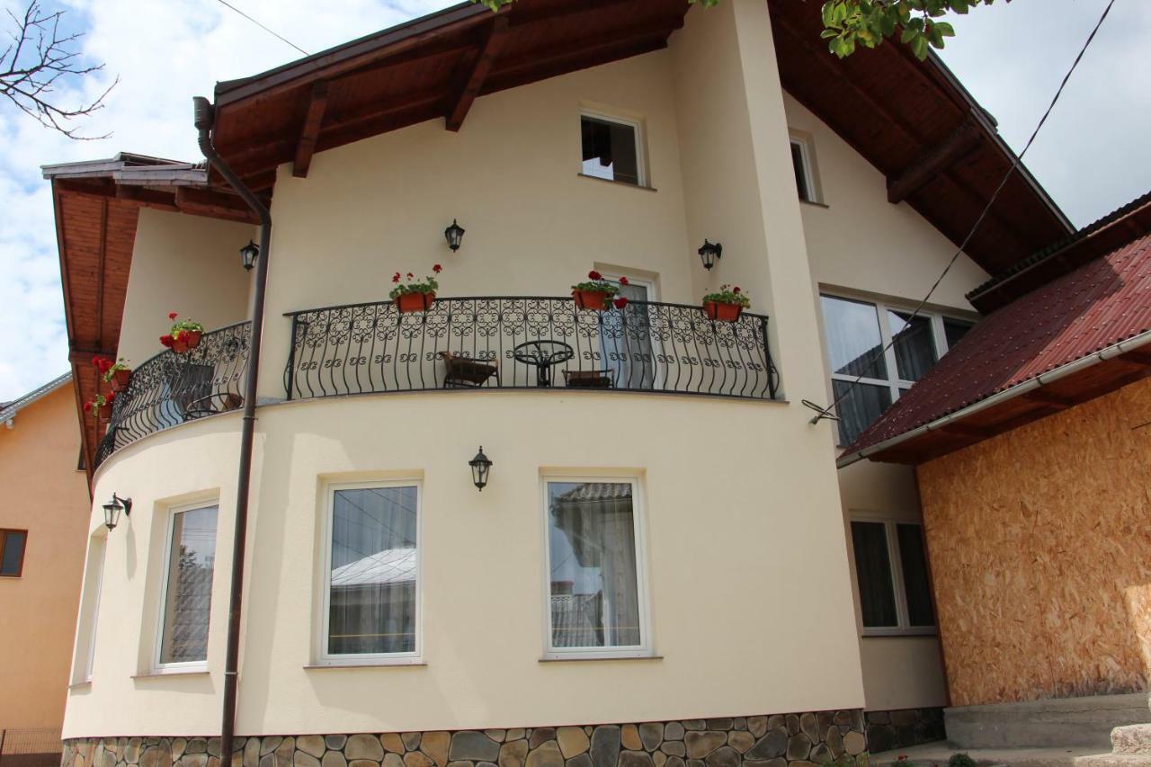 Popasul Calatorului Hotel Moisei Luaran gambar