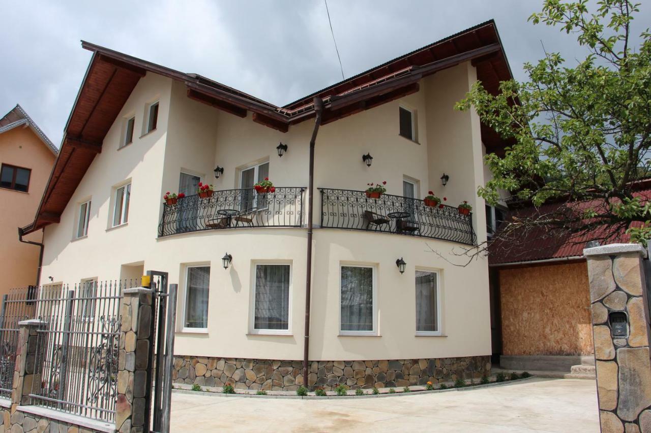 Popasul Calatorului Hotel Moisei Luaran gambar