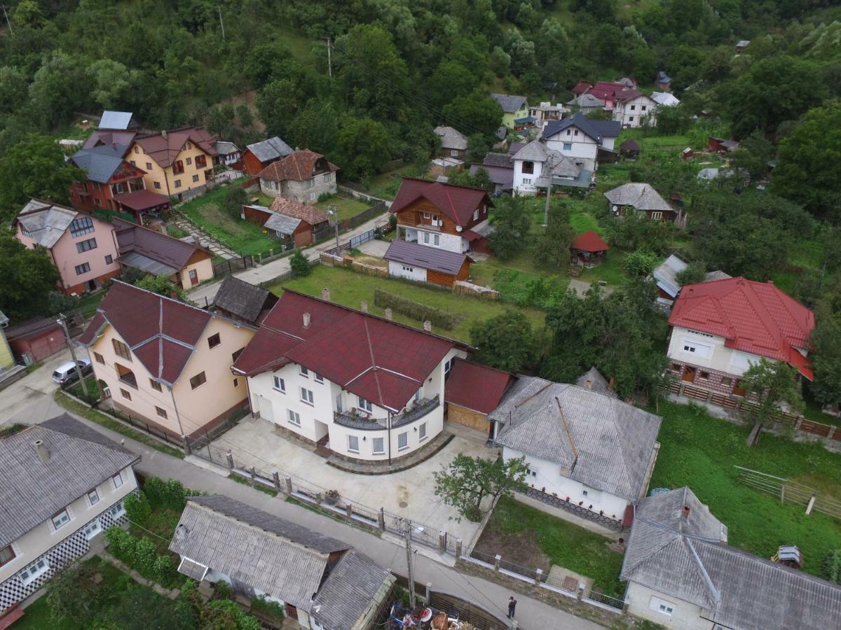 Popasul Calatorului Hotel Moisei Luaran gambar